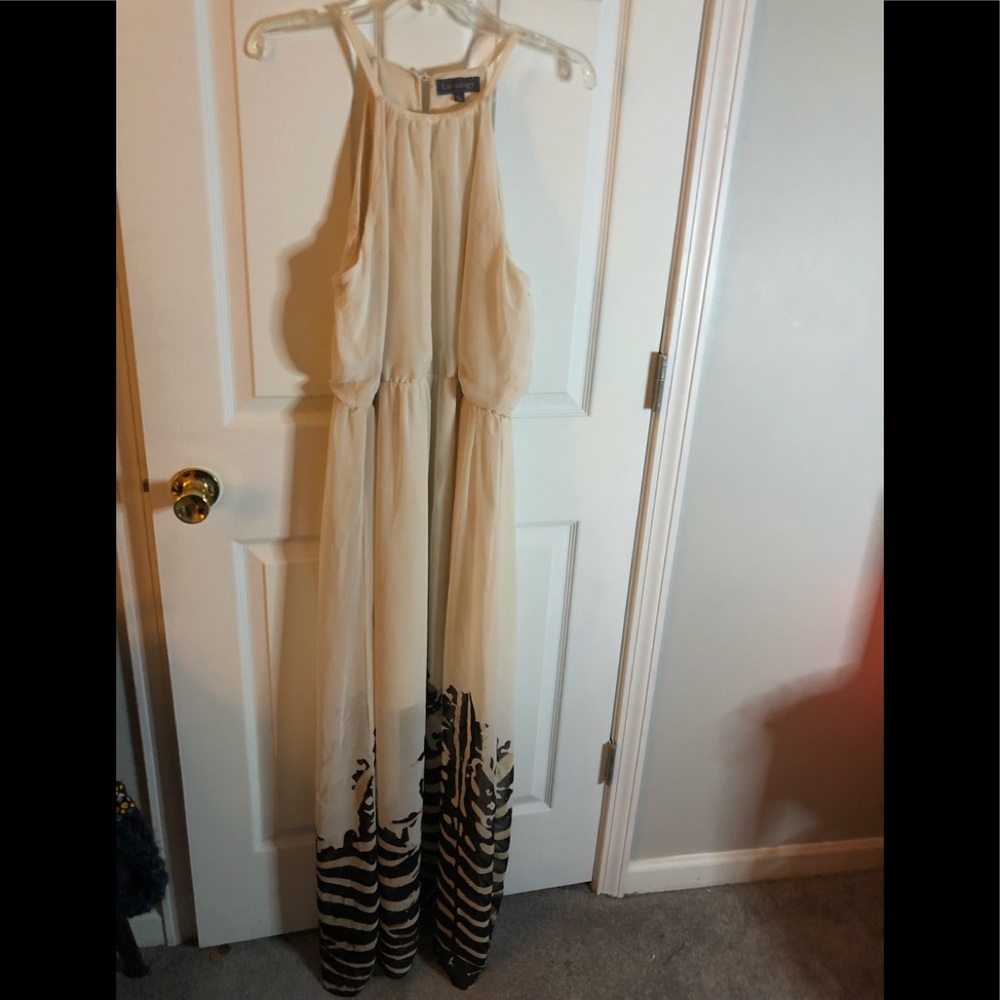 Luxology Sleeveless Maxi Mini Dress! Beige/Black Size L